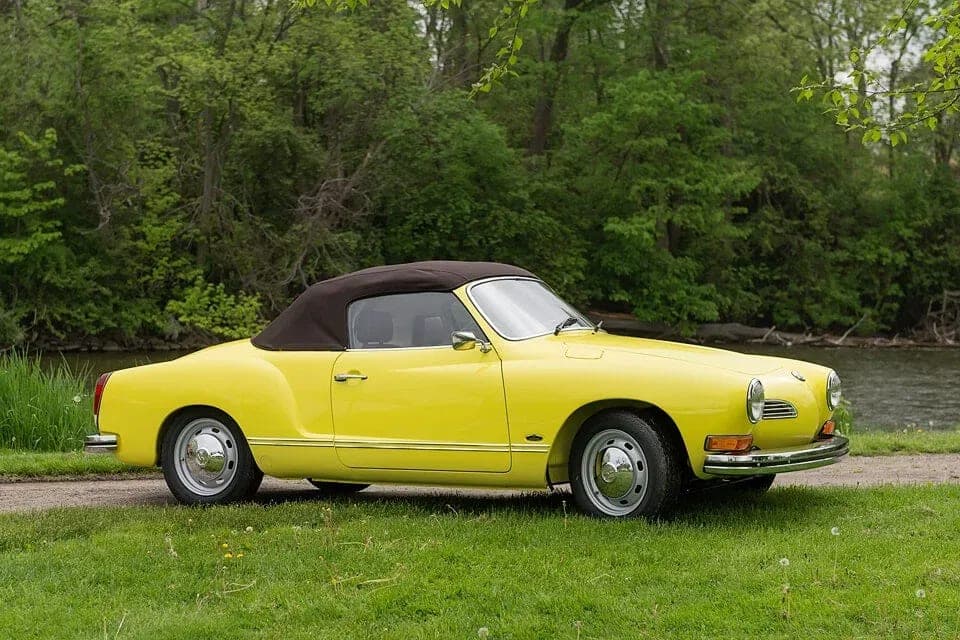 Kharmann Ghia Side